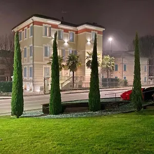 *** Hotel Hotel Villa Maranello Italië