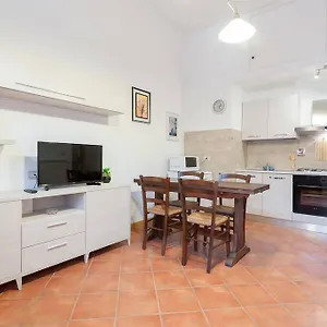 A Different Side Of Apartamento Florencia