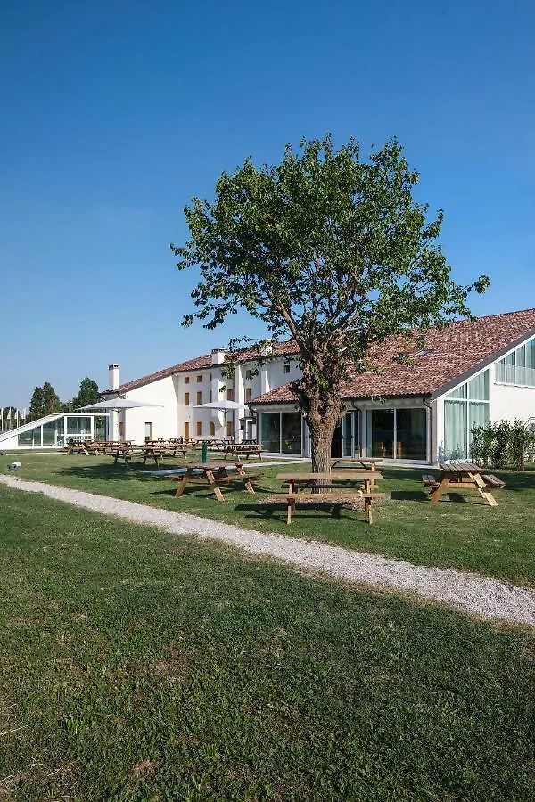 Nomad Hostel Treviso Italy